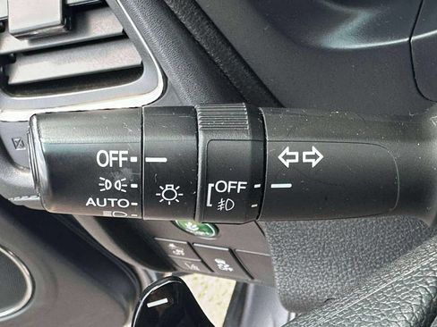 Certified 2022 Honda HR-V EX image 21