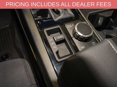 Certified 2025 Toyota Tundra SR5 w/ TRD Off-Road Package AWD/4WD image 15