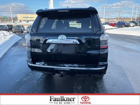 Used 2024 Toyota 4Runner Limited image 9