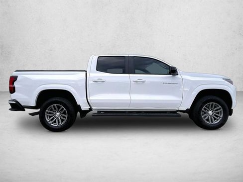 Used 2024 Chevrolet Colorado LT w/ LT Convenience Package II RWD image 5