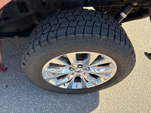 Used 2016 Ford F150 XLT w/ Equipment Group 302A Luxury image 9