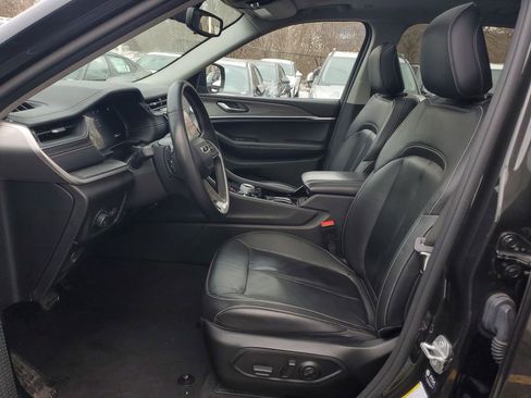 Used 2022 Jeep Grand Cherokee L Limited image 12