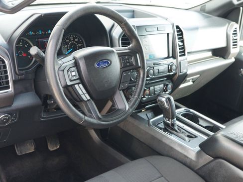 Used 2016 Ford F150 XLT w/ Equipment Group 302A Luxury RWD image 9