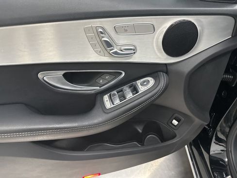 Used 2018 Mercedes-Benz C 300 Sedan image 14