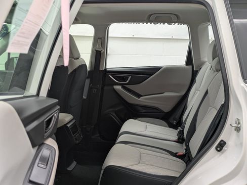 Used 2022 Subaru Forester image 7