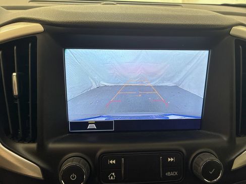 Used 2023 GMC Terrain SLT w/ Infotainment Package II AWD/4WD image 26