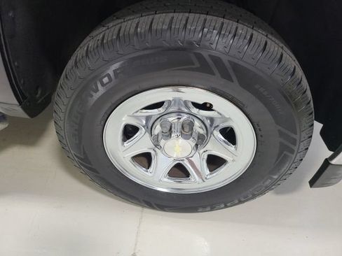 Used 2014 Chevrolet Silverado 1500 W/T RWD image 31