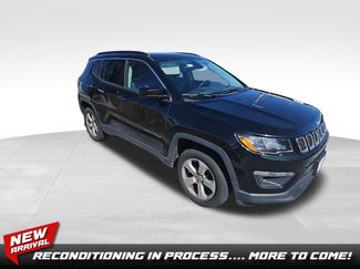 Used 2018 Jeep Compass Latitude w/ Popular Equipment Group video 1