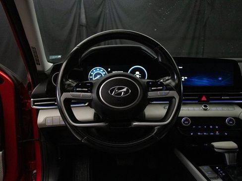 Used 2021 Hyundai Elantra Limited w/ Cargo Package image 22