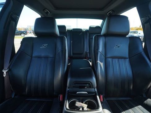 Used 2023 Chrysler 300 S image 30