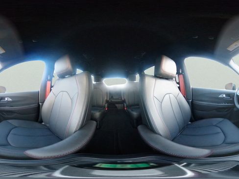 New 2027 Chrysler Pacifica Select FWD image 28