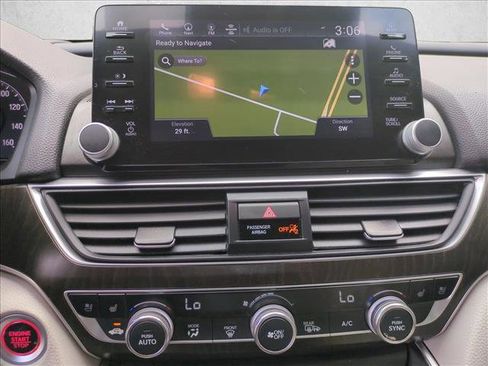 Used 2021 Honda Accord Touring image 15