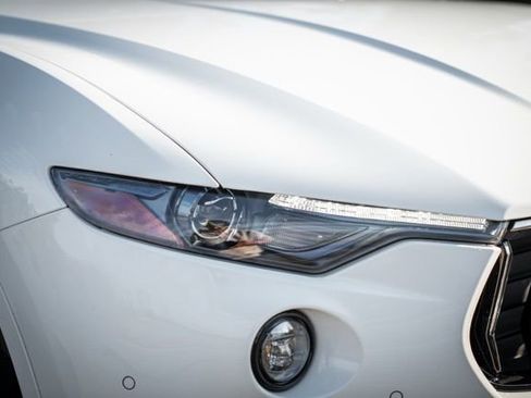 Used 2022 Maserati Levante GT image 7