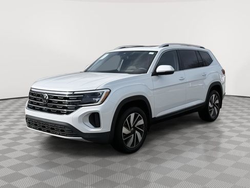 New 2026 Volkswagen Atlas SEL image 8