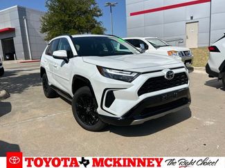 Used 2025 Toyota RAV4 SE w/ Weather Package AWD/4WD video 1