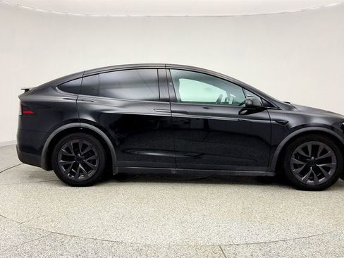 Used 2024 Tesla Model X AWD/4WD image 4