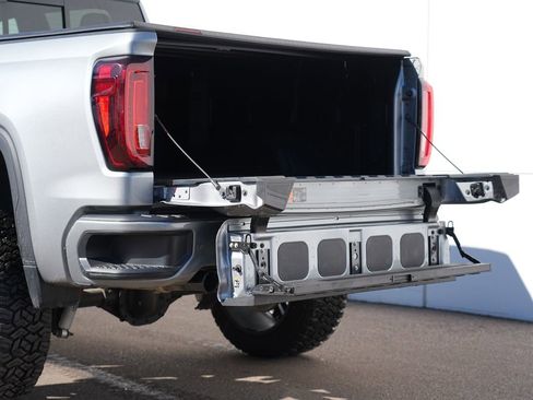 Used 2024 GMC Sierra 1500 AT4 w/ AT4 Premium Package image 12