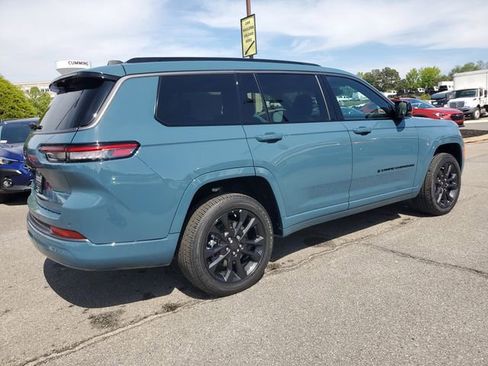 New 2026 Jeep Grand Cherokee L Limited AWD/4WD image 6