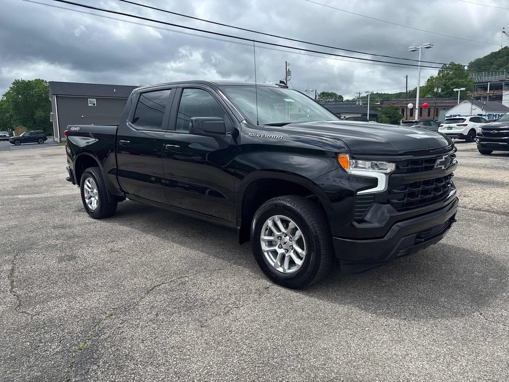 Used 2026 Chevrolet Silverado 1500 RST AWD/4WD image 7