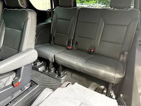 Used 2022 Chevrolet Tahoe Premier RWD image 23