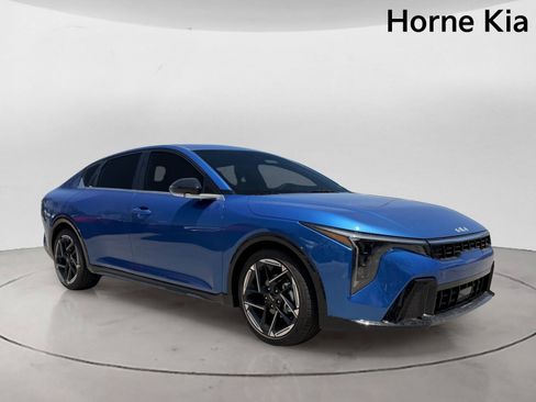 New 2026 Kia K4 GT-Line Turbo FWD image 2