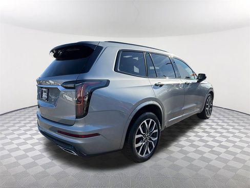 Used 2024 Cadillac XT6 Sport image 5
