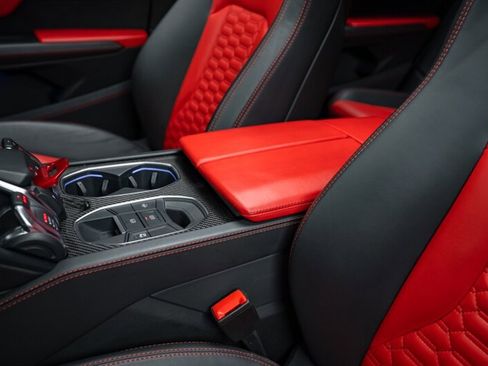 Used 2021 Lamborghini Urus image 34