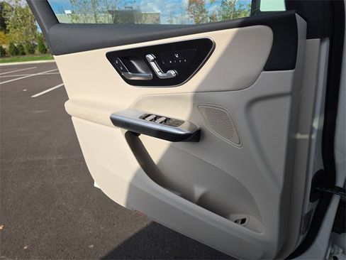 New 2026 Mercedes-Benz GLC 300 4MATIC image 20