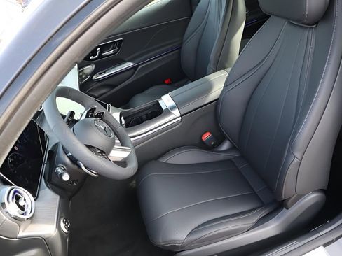 New 2026 Mercedes-Benz CLE 300 4MATIC Coupe image 28