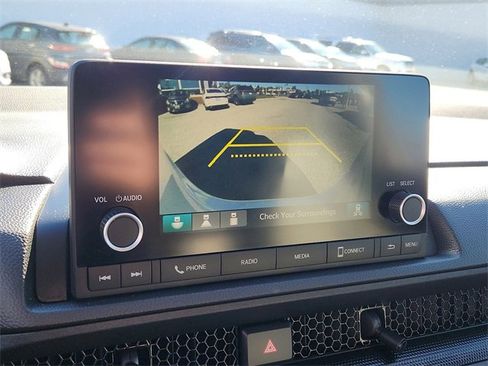 Used 2023 Honda CR-V EX image 9