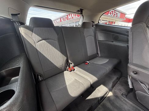 Used 2017 Chevrolet Traverse LT w/ Traveler's Package AWD/4WD image 13