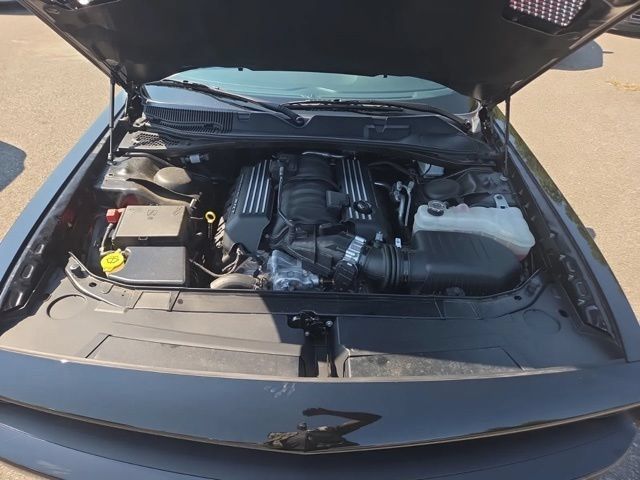 Used 2022 Dodge Challenger R/T Scat Pack RWD image 18