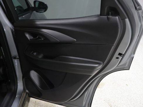 Used 2025 Chevrolet TrailBlazer LT image 21