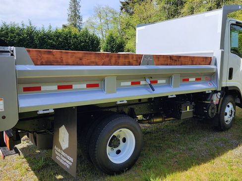 New 2024 Isuzu NPR image 7