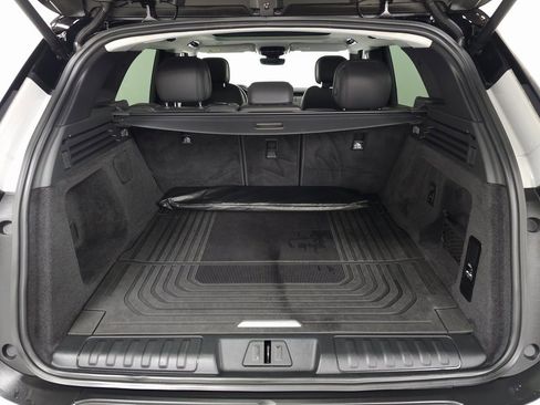 Used 2023 Land Rover Range Rover Sport SE image 5