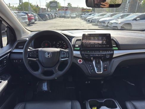 Used 2025 Honda Odyssey EX-L image 35