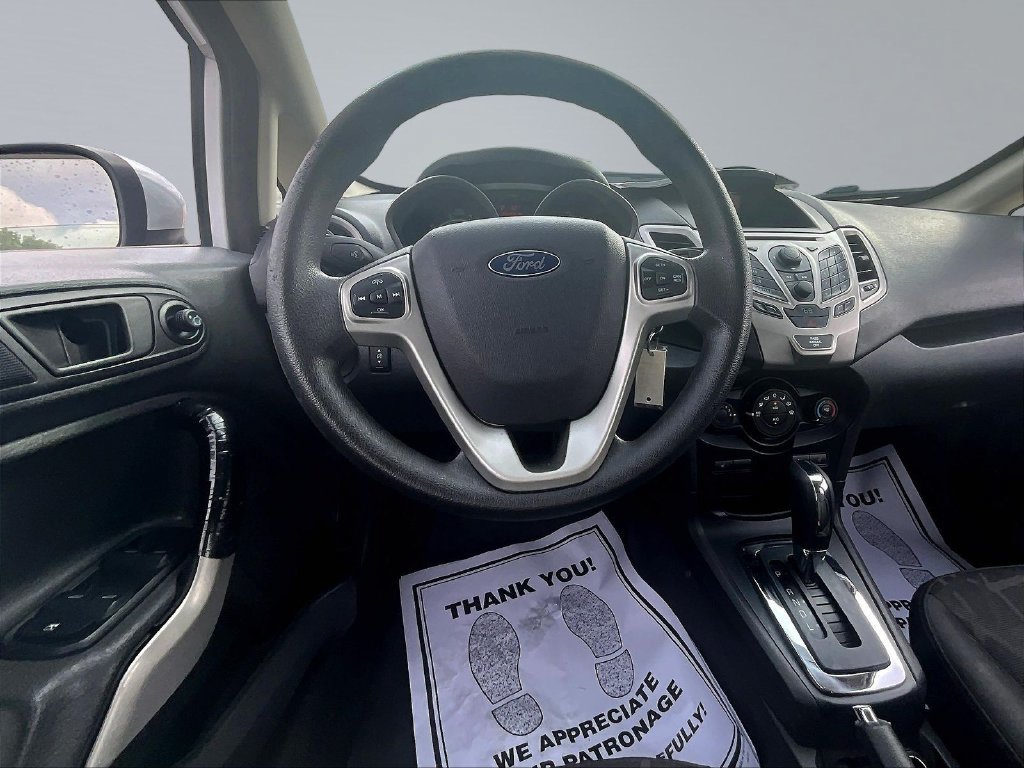 Used 2012 Ford Fiesta SE FWD image 10