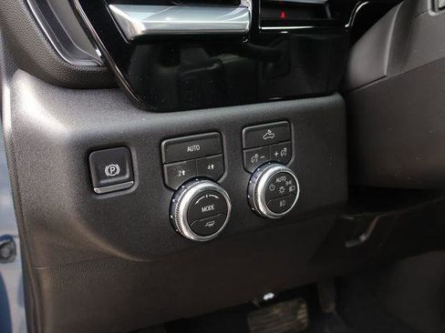 New 2026 GMC Sierra 1500 Elevation image 22