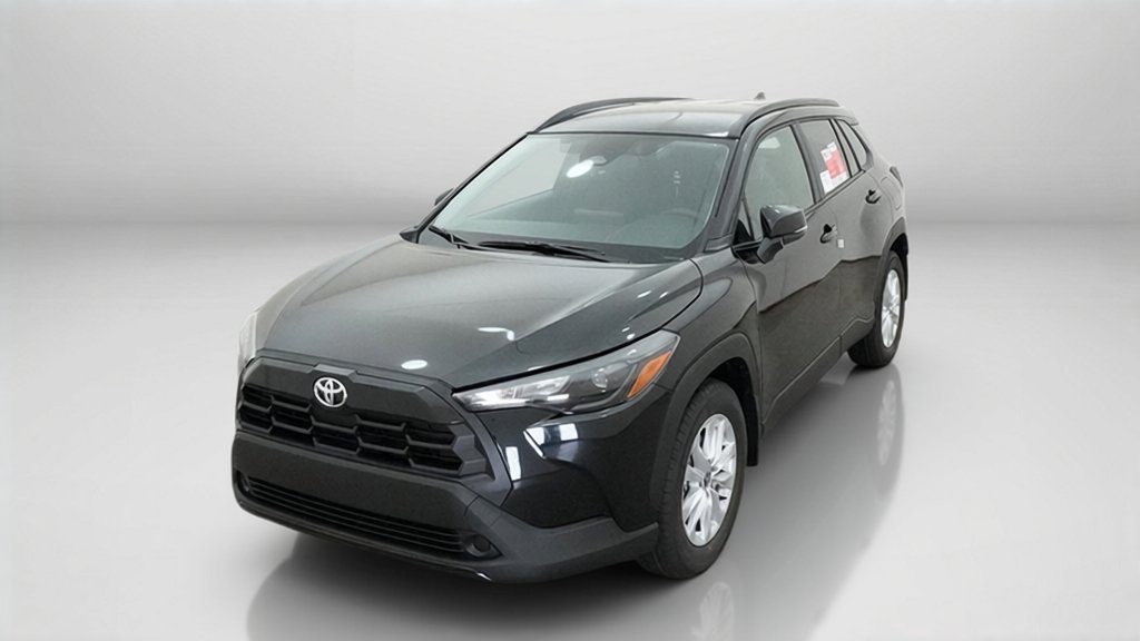 New 2026 Toyota Corolla Cross LE FWD image 3