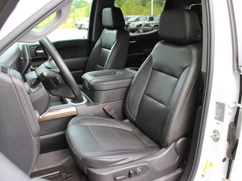 Used 2019 Chevrolet Silverado 1500 RST AWD/4WD image 13