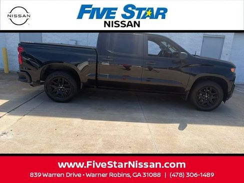 Used 2020 Chevrolet Silverado 1500 Custom w/ Rally Edition RWD image 4