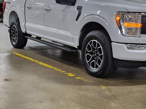 Used 2021 Ford F150 XLT w/ Equipment Group 301A Mid AWD/4WD image 16