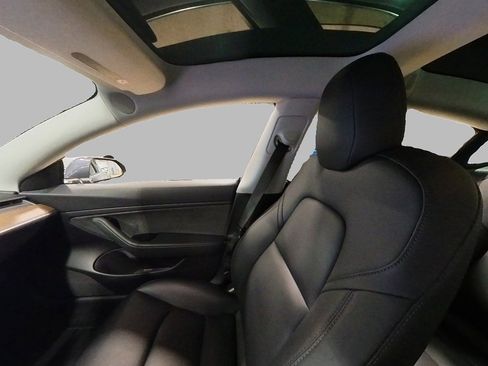 Used 2019 Tesla Model 3 Performance AWD/4WD image 38