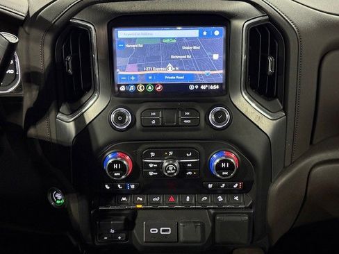 Certified 2022 GMC Sierra 1500 Denali w/ Denali Premium Package image 18