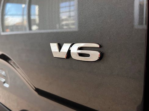 Used 2021 Toyota Tacoma SR image 13