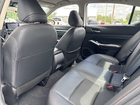 Used 2025 Nissan Altima 2.5 SR AWD/4WD image 19