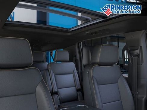 New 2026 Chevrolet Suburban Premier image 24