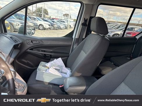 Used 2017 Ford Transit Connect XL image 20