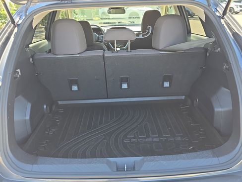 Used 2024 Subaru Crosstrek 2.0i Premium image 9