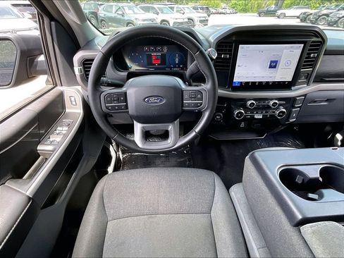 Used 2025 Ford F150 XLT w/ Equipment Group 301A Standard AWD/4WD image 16